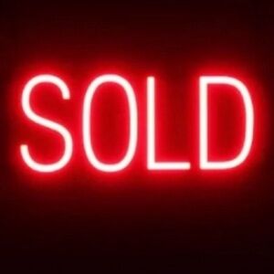 Vuori Halo Performance Skirt Light Green Celery Medium Skort with Pockets